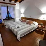 Elisa Holidays Πανσιόν