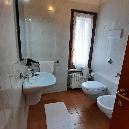 Elisa Holidays Affittacamere 3*