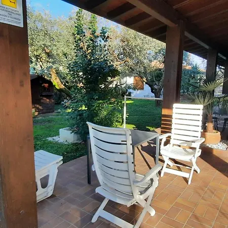 Πανσιόν Elisa Holidays Puegnago